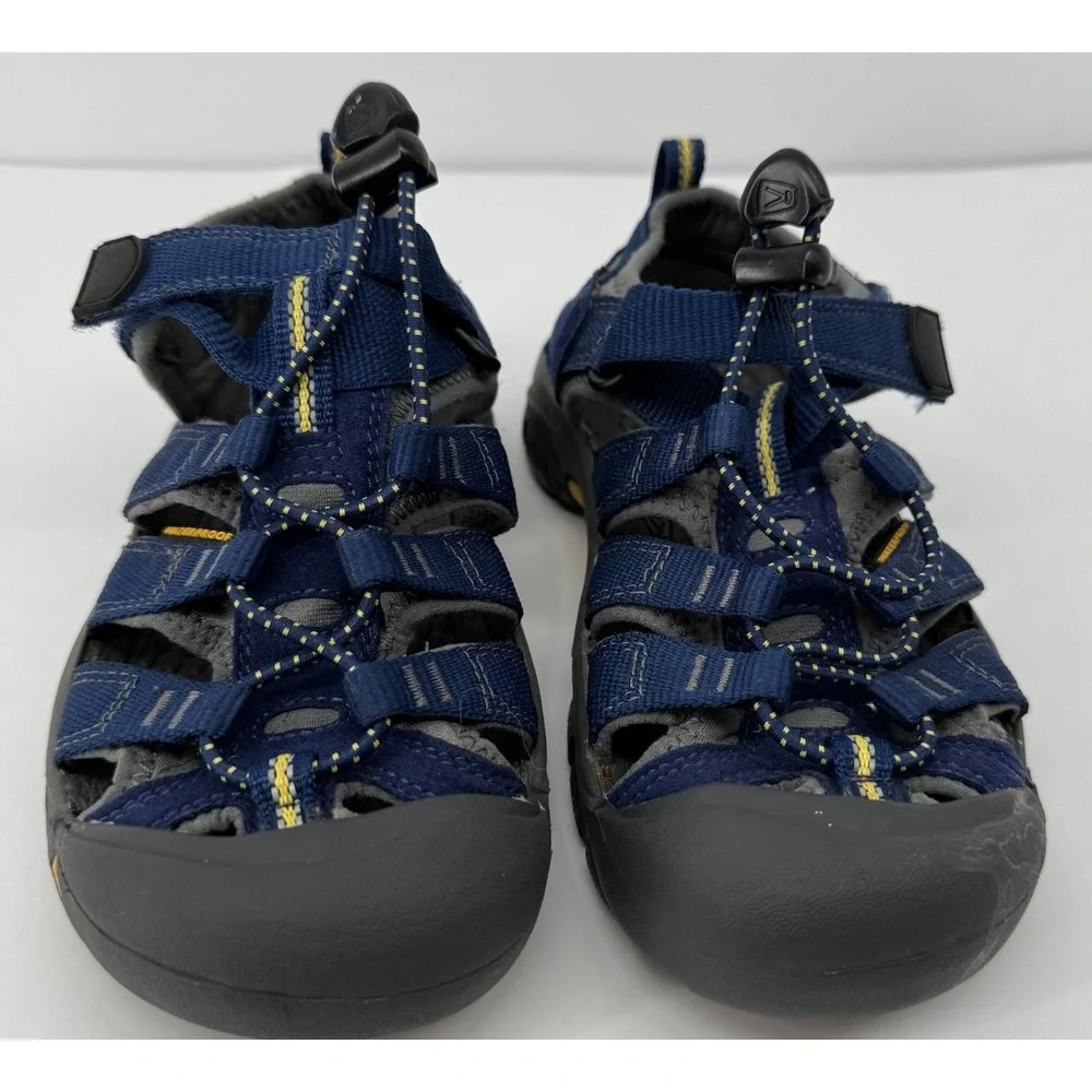 KEEN Kids Newport H2 Sandals Youth US 1 Blue Waterproff Hiking Sport Closed Toe